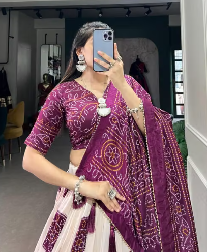 BANDHNI PRINTED NAVRATI AND TREDITIONAL CHANIYA CHOLI