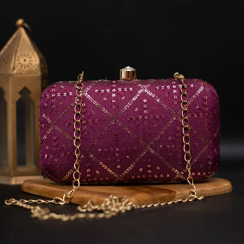 Geometric - Patterned PVC Evening Bag in Multicolor for Trendy Nights OutArtklim Burgundy With Golden Embroidery Clutch