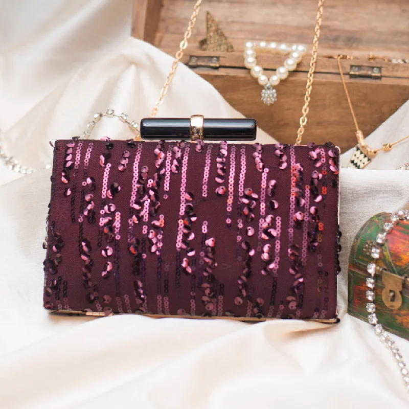 Quilted Leather Evening Bag in Gray for Sophisticated EventsArtklim Dark Magenta Sequin Clutch