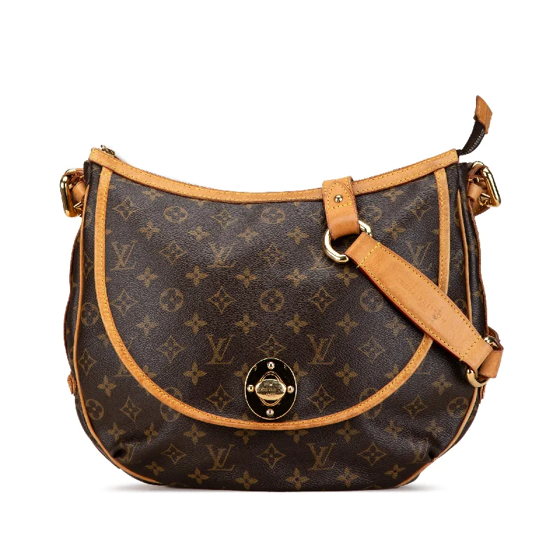 Women's Crossbody Bag with Chain Strap in Gold for a Glamorous TouchBrown Louis Vuitton Monogram Tulum GM Crossbody Bag