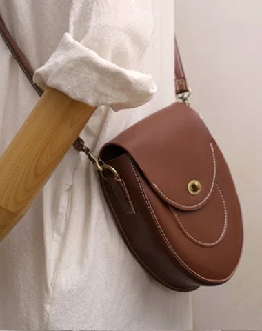 Straw Crossbody Bag in Natural Color for Beach Vacations and Summer DaysCute Coffee LEATHER Saddle Side Bag WOMEN SHOULDER BAG Crossbody Saddle Purse FOR WOMEN