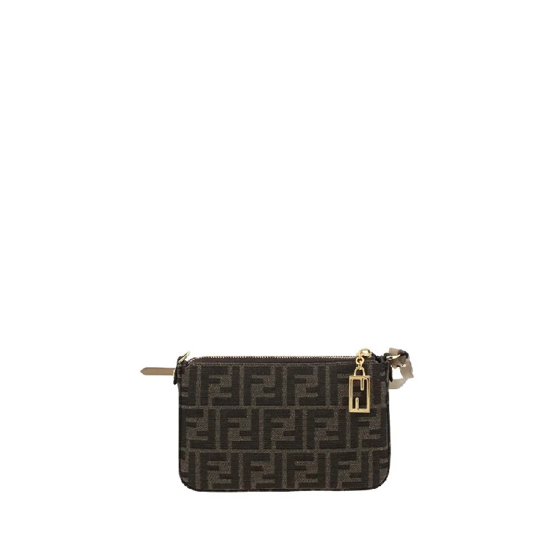 Quilted Shoulder Bag in Cream for a Classic and Elegant LookFendi Shoulder Bag