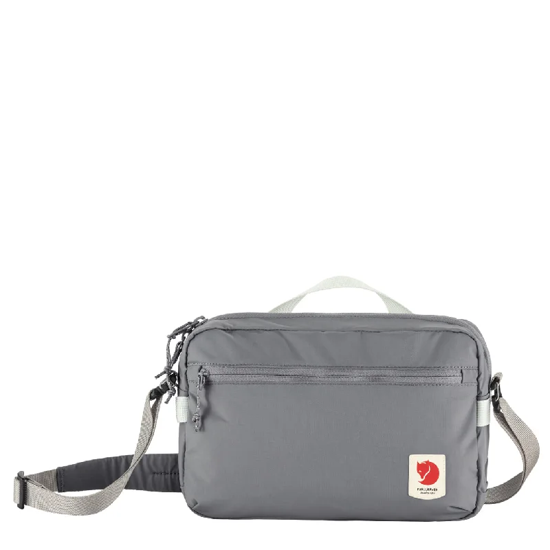 Waterproof Nylon Crossbody Bag in Navy Blue for Outdoor Hiking TripsFjallraven High Coast Crossbody Shark Grey