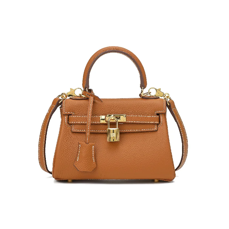 Straw Crossbody Bag in Natural Color for Beach Vacations and Summer DaysFull-Grain Small Crossbody/Shoulder Leather Bag