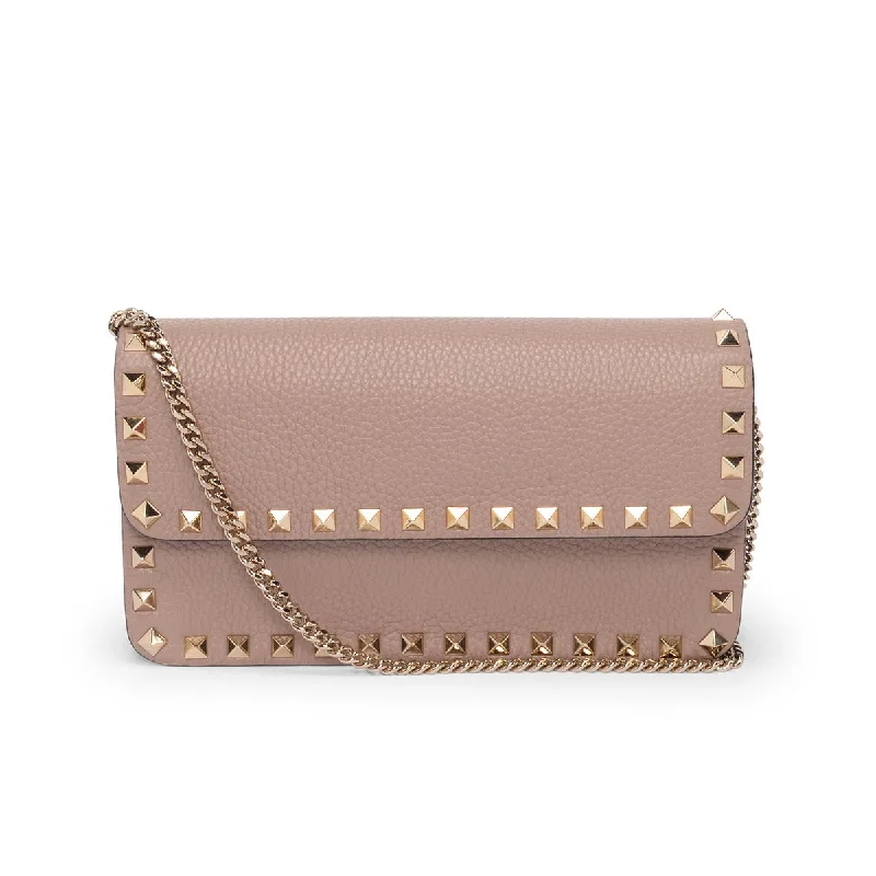 Quilted Shoulder Bag in Cream for a Classic and Elegant LookValentino Poudre Grained Calfskin Rockstud Chain Flap Bag